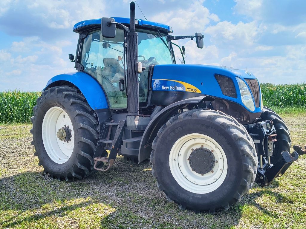 New Holland t7030 case t7040 puma t7050 maxxum t7020 nh t7.210