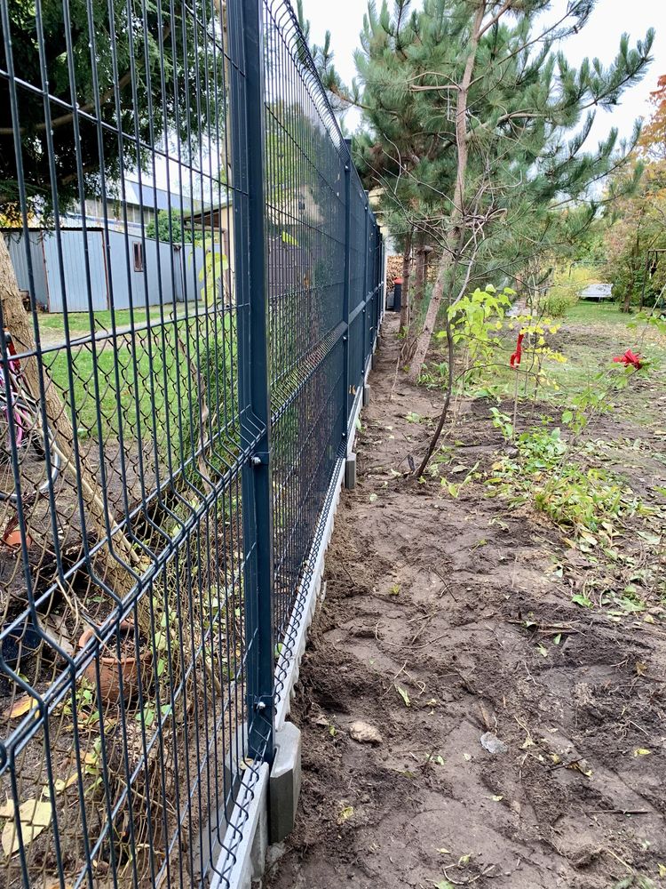 Montaż ogrodzeń Ogrodzenia Panelowe  Siatka Obsadzanie bram i furtek