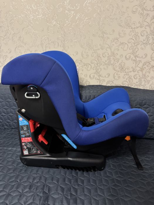 Автокрісло дитяче Chicco cosmos 0-18 кг, синє