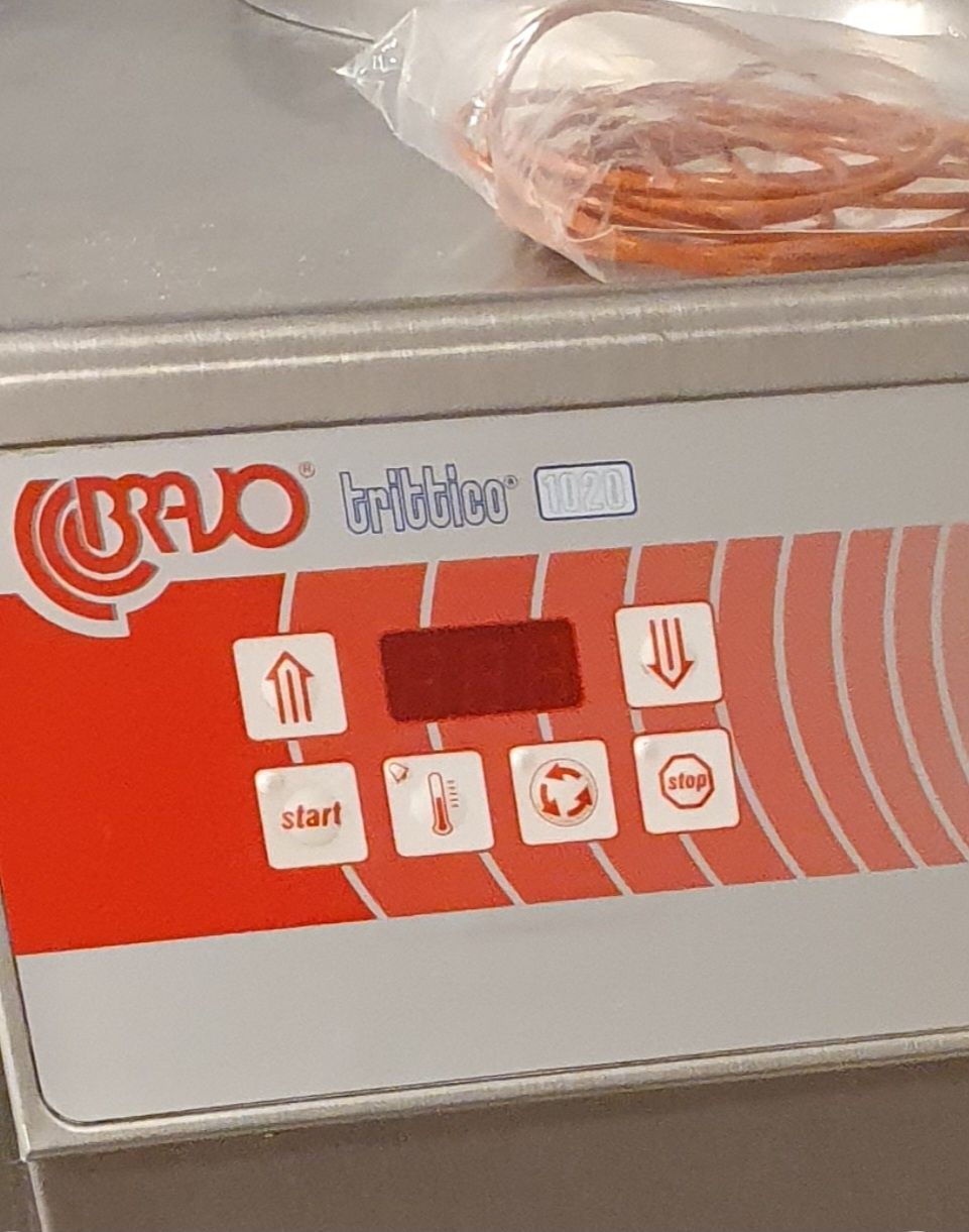 Bravo trittico 1020 startronic (do 100l na godz.) maszyna do lodów