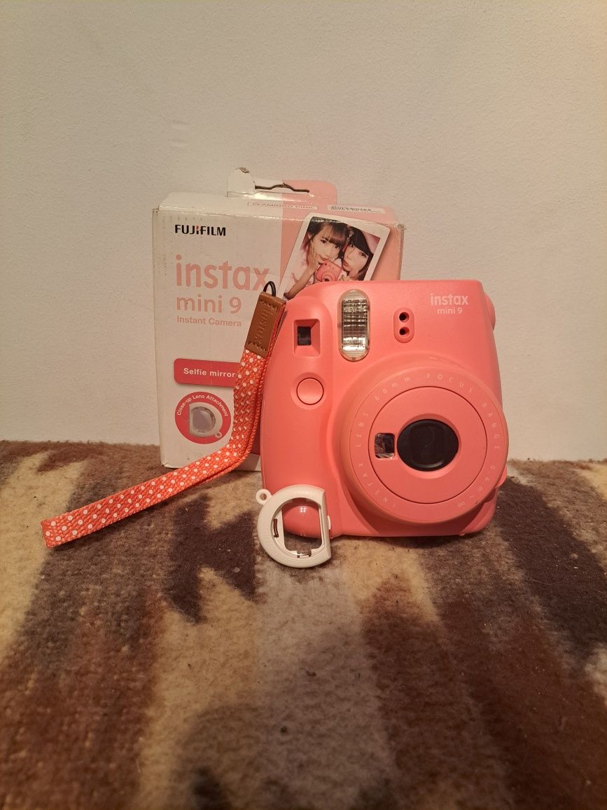 Aparat Instax Mini 9