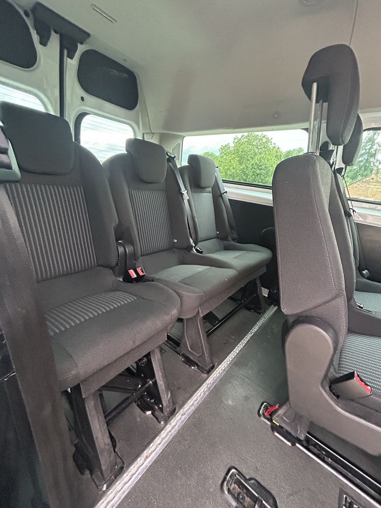 Ford Transit Custom 2,2 l 9 osobowy