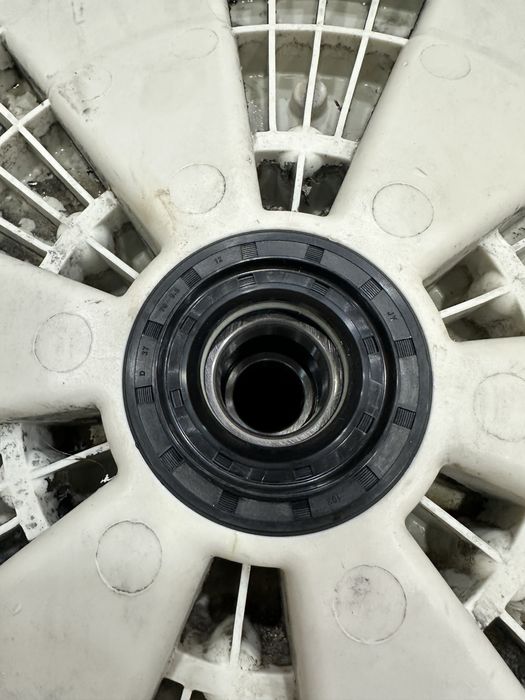 Задня кришка полубак LG DD лж прямий привід продаж і реставрація.