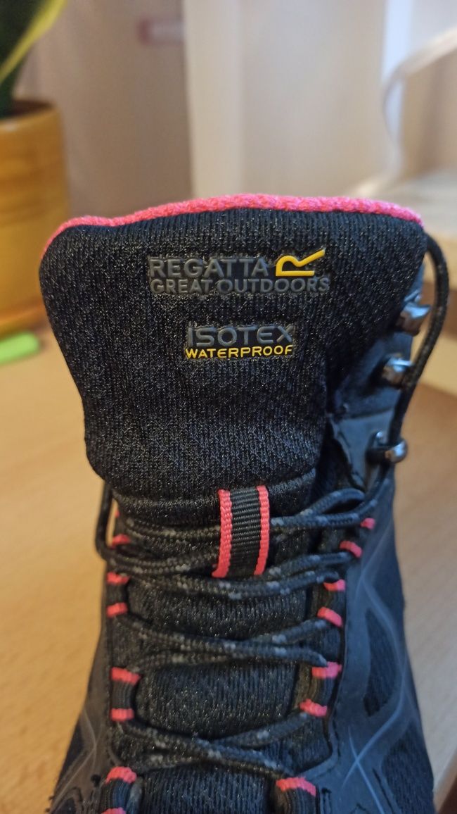 Buty treningowe REGATA Isotex