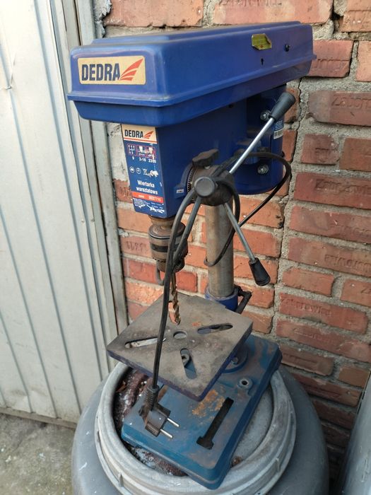 Wiertarka stołowa Dedra ded7710