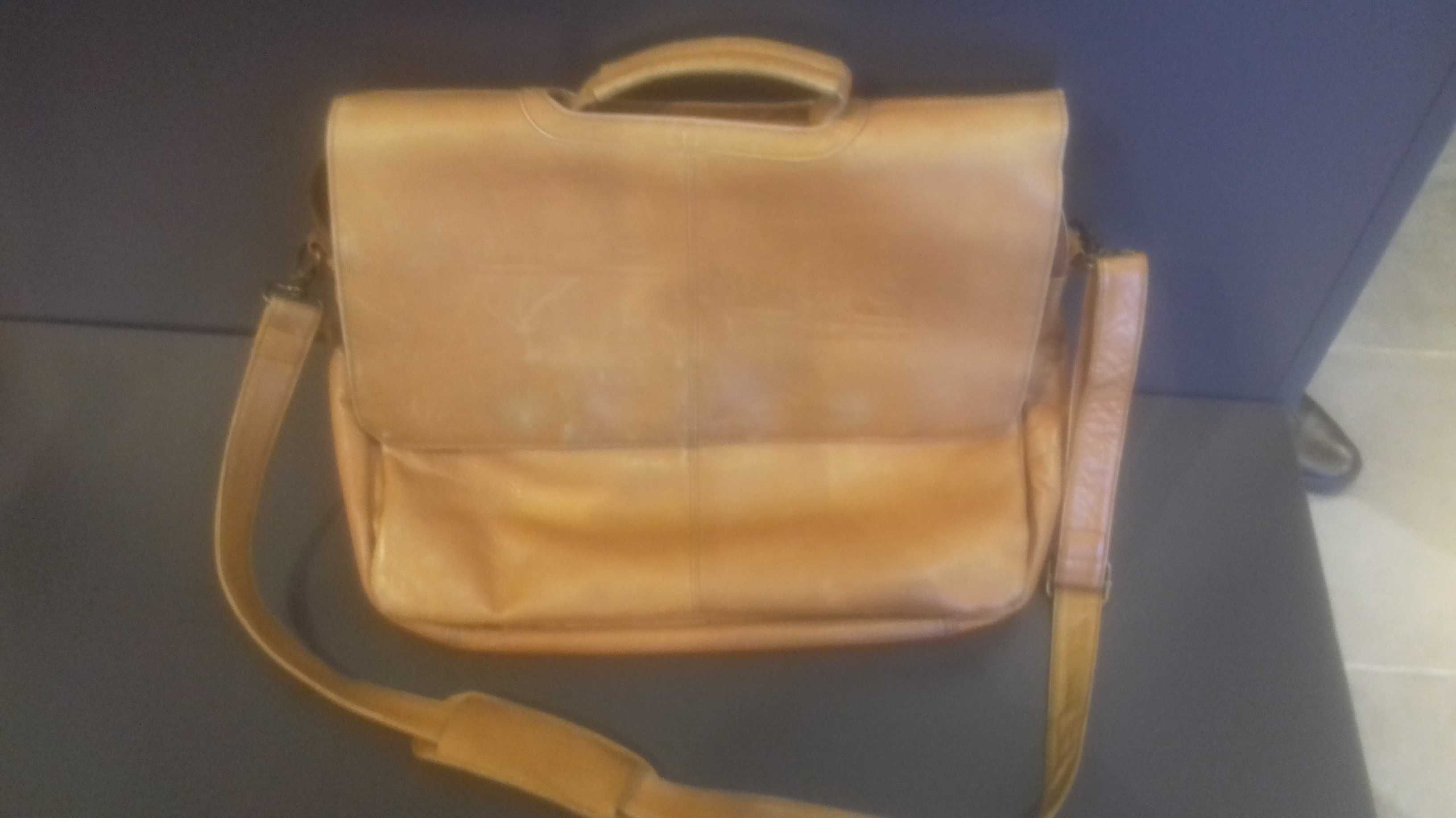 Деловой стильный кожаный портфель "Andrew Philips"  Leather Laptop.