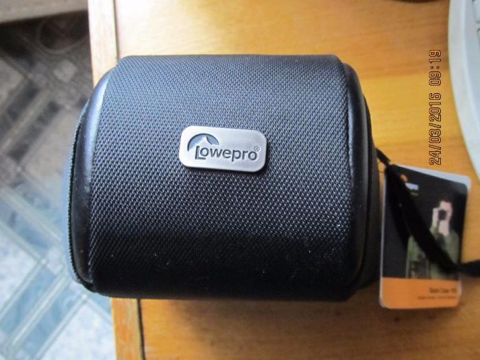 Чехол для фотоаппарата Lowepro Quick Case 100
