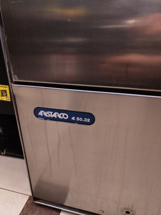 Zmywarka wyparzarka gastronomiczna Aristarco.