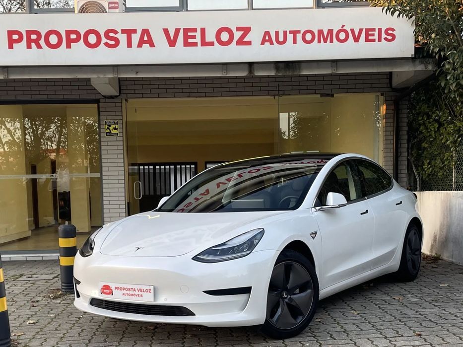 Tesla Model 3 Standard Range Plus RWD