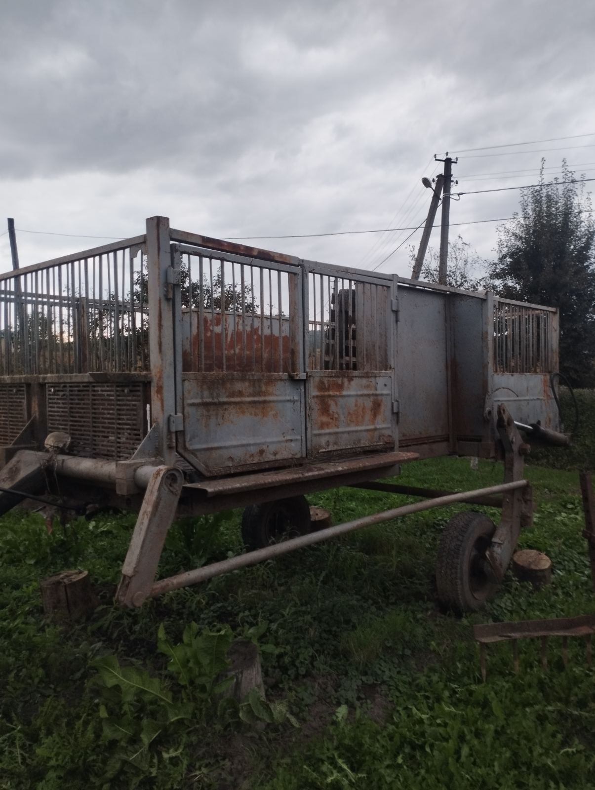 Причіп для перевозки тварин