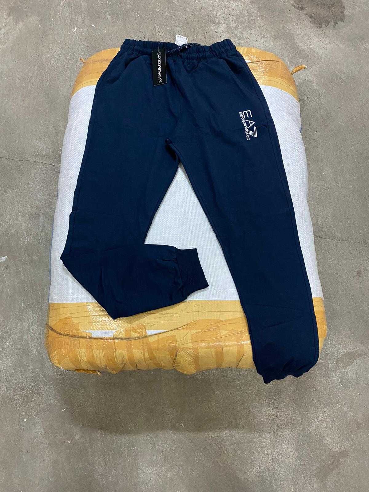 Spodnie Dresowe EA7 Emporio Armani Calvin Klein Dresy Premium