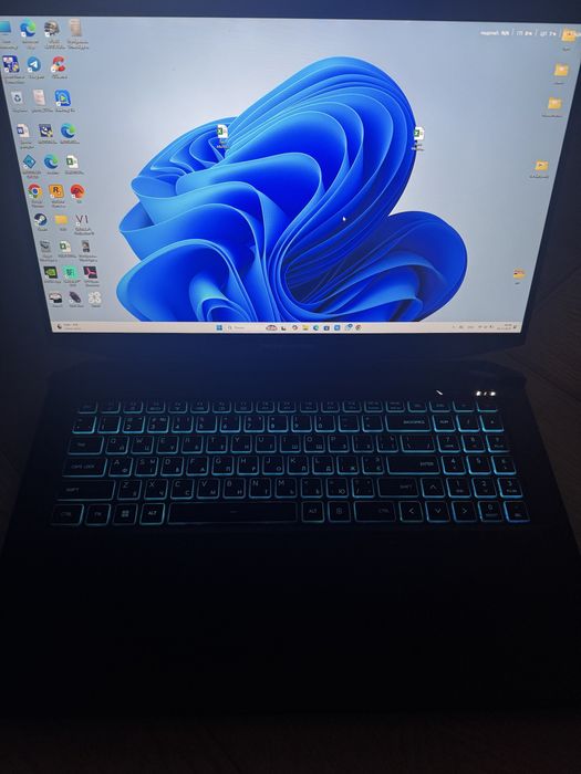 Ноотбук DREAM MACHINES ігровий