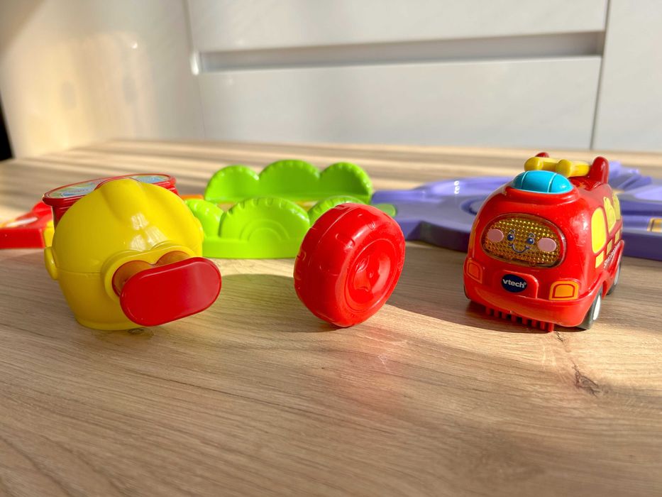 VTech Tut Tut Autka Tor Wyścigowy Ze Startem Rakietowym