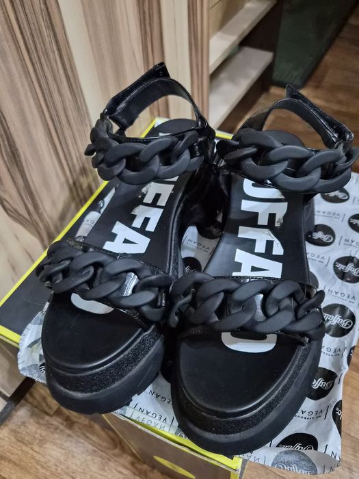 Сандали Buffalo Rude Chain