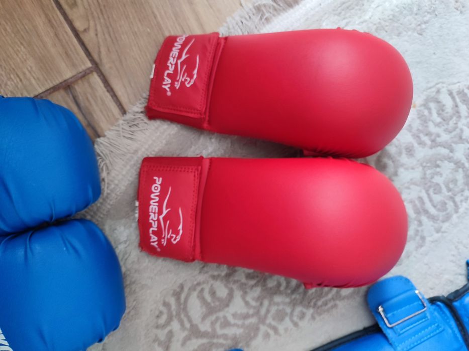 Продам комплект для карате