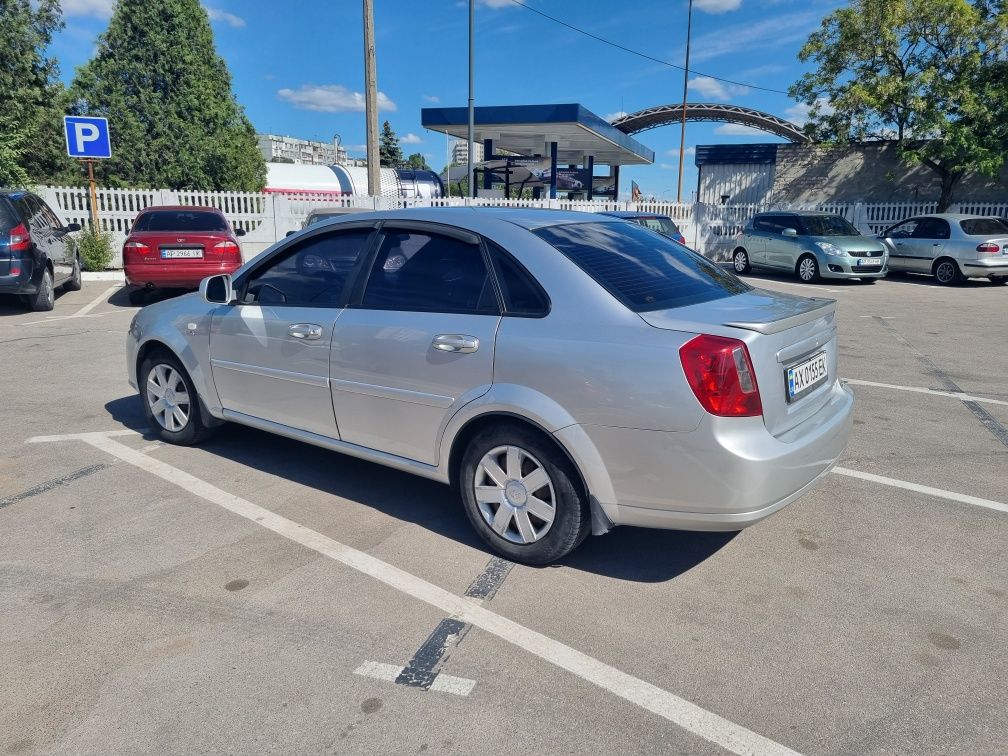 Daewoo Gentra 2014 Chevrolet Lacetti