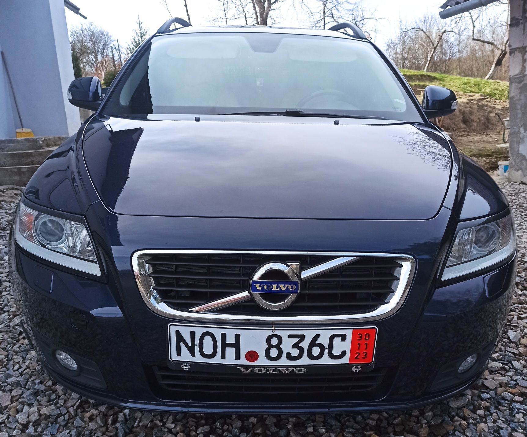 Volvo V 50 свіжа