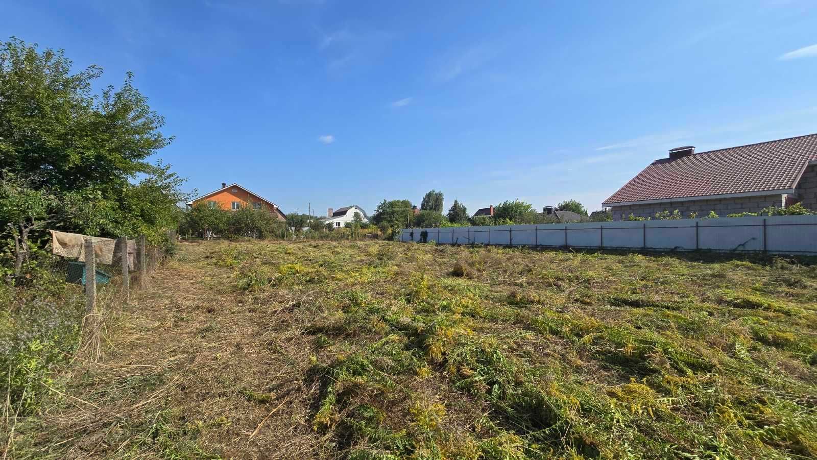 Продаж земельної ділянки 10 соток р-н маг. Олександрівський