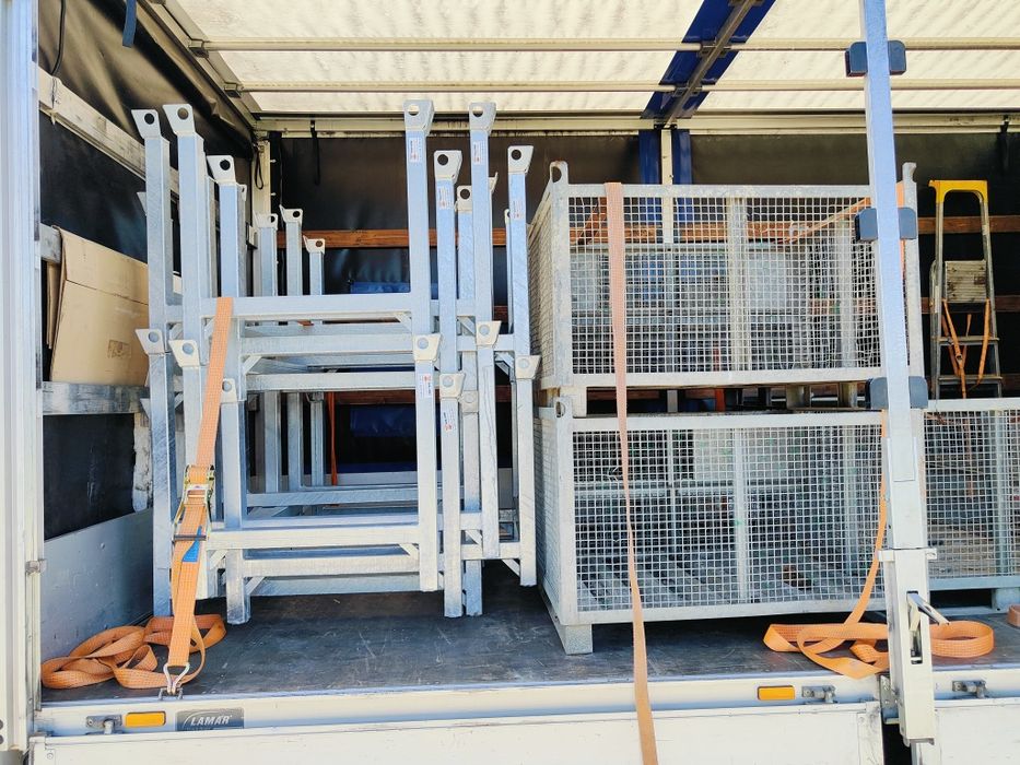 Kosze transportowe palety stemple  podpory budowlane