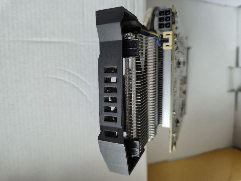 Відіокарта ASUS Rog Strix r7 370  4gb