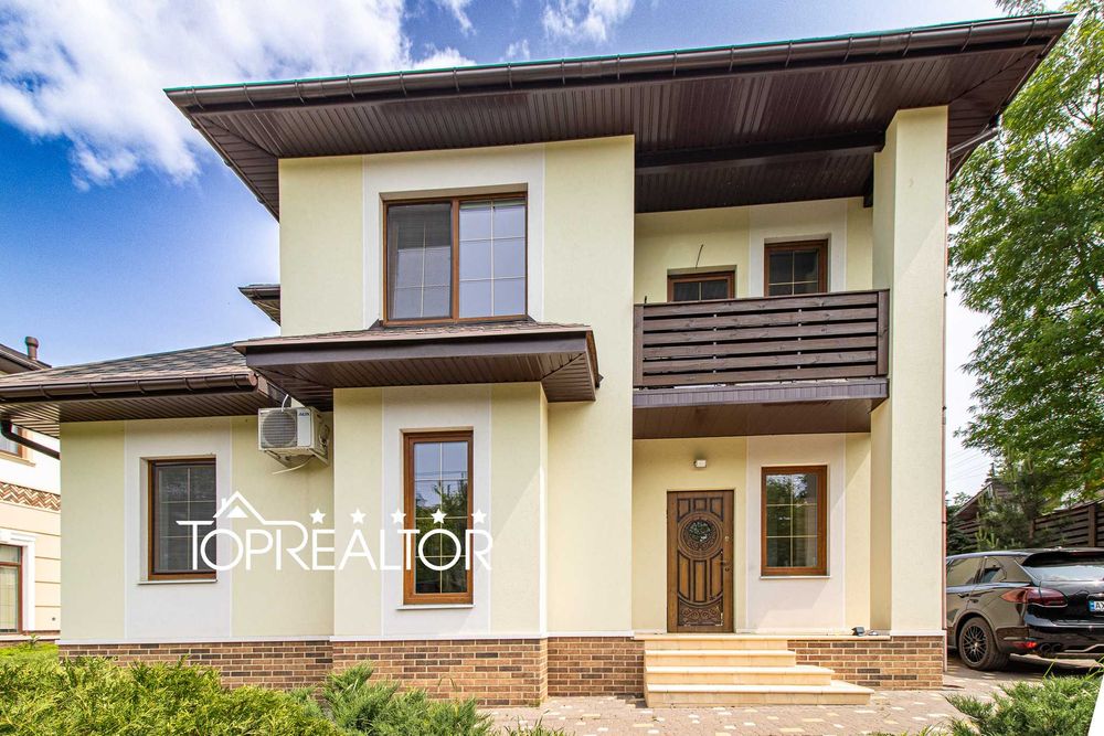 Продам 2-поверховий будинок з ремонтом Флорінка-2 (Флоринка)