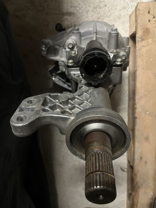 Przedni most RAM 1500 / 2023/ bez przebiegu, bezwypadkowy