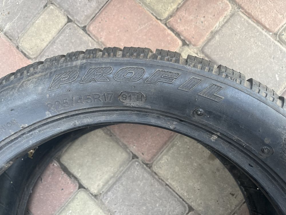 Зимні шини Profil 225/45r17