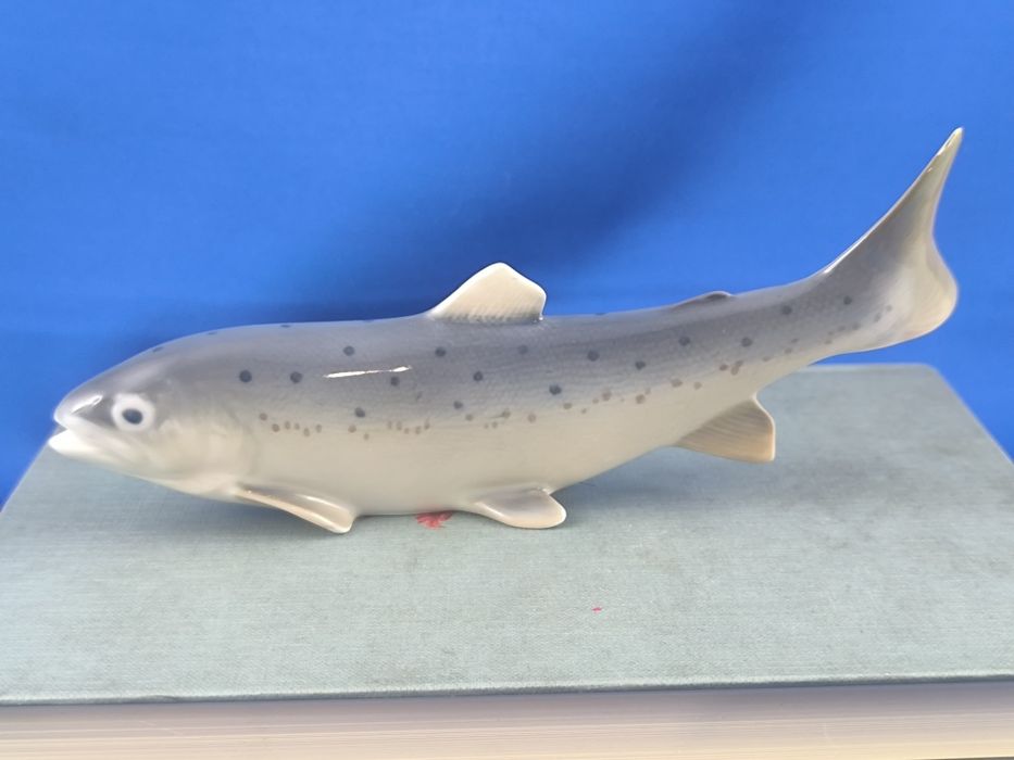 Ryba pstrąg tęczowy Royal Copenhagen #porcelana #ozdoba #dekoracja