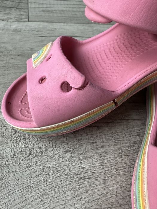Sprzedam  sandały crocsy