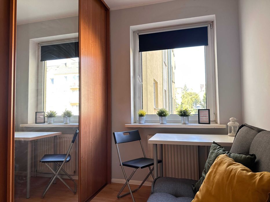 Przestronne Mieszkanie (61 m²) z Pełnym Wyposażeniem Dolna Wilda