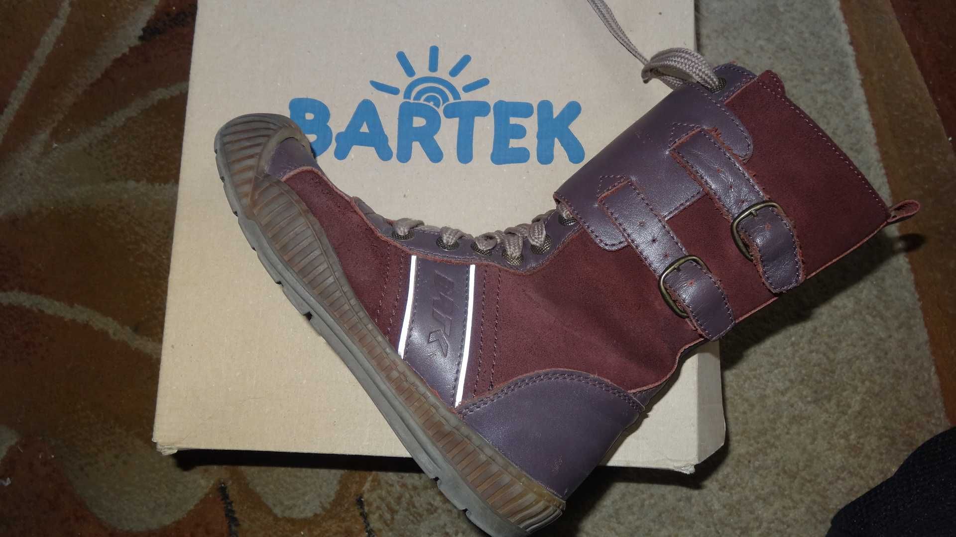 buty dla dziecka firmy BARTEK, dla dziewczynki kozaczki rozm 31,