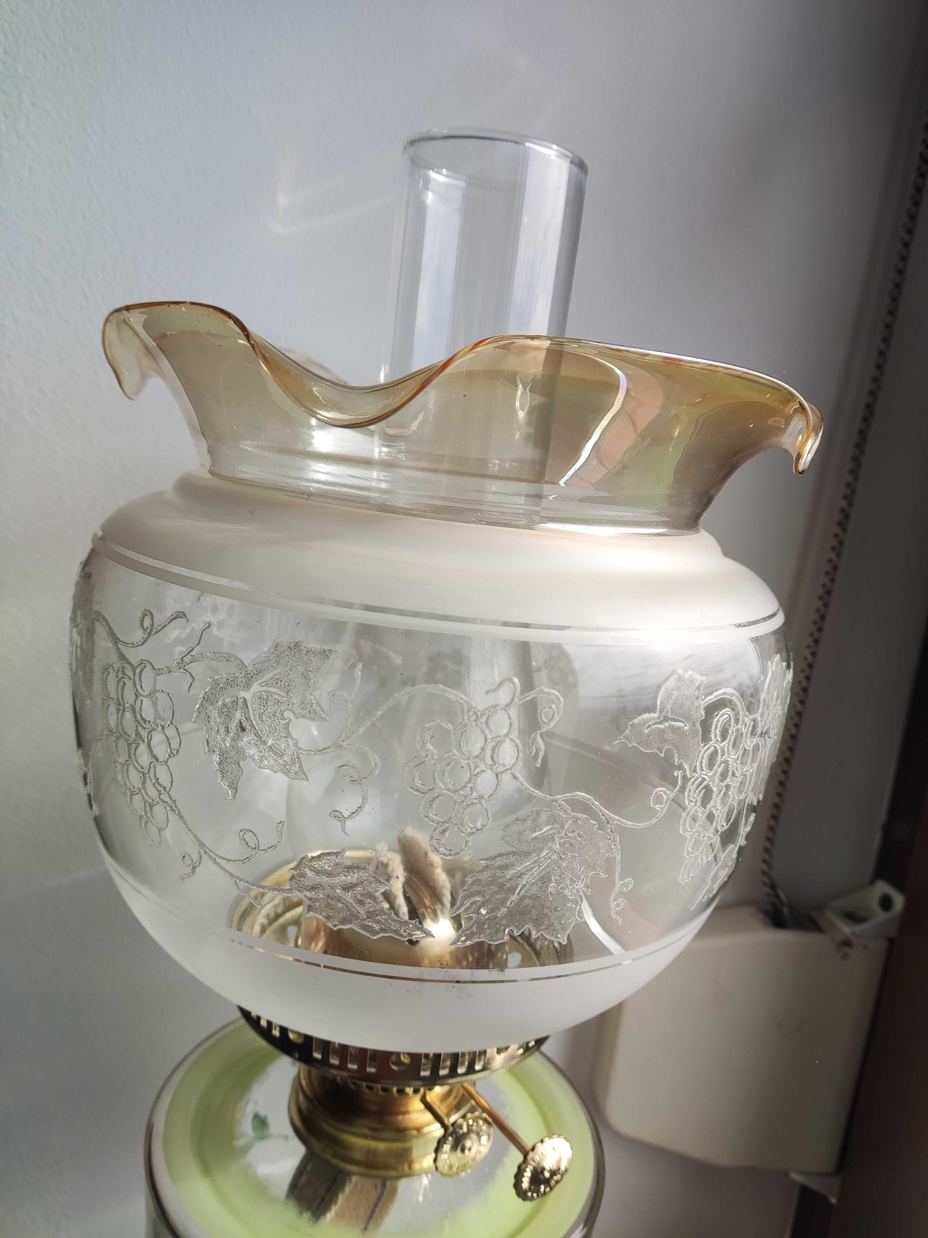 Angielska wiktoriańska lampa naftowa nr 881