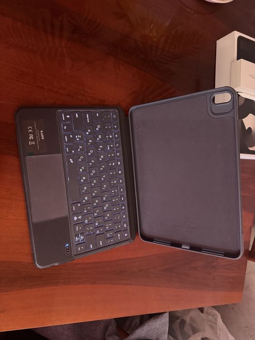 Клавіатура-чохол LAUD Bluetooth з трекпадом для планшета 10–11”+стилус