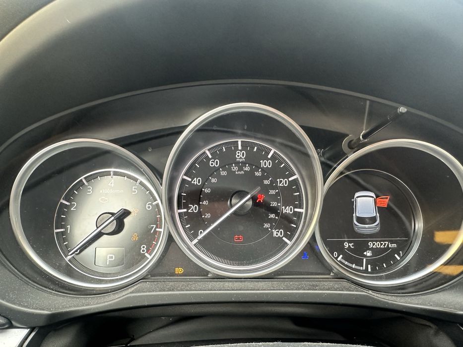 Продам авто мазда сх5 2020 року бензин 2.5