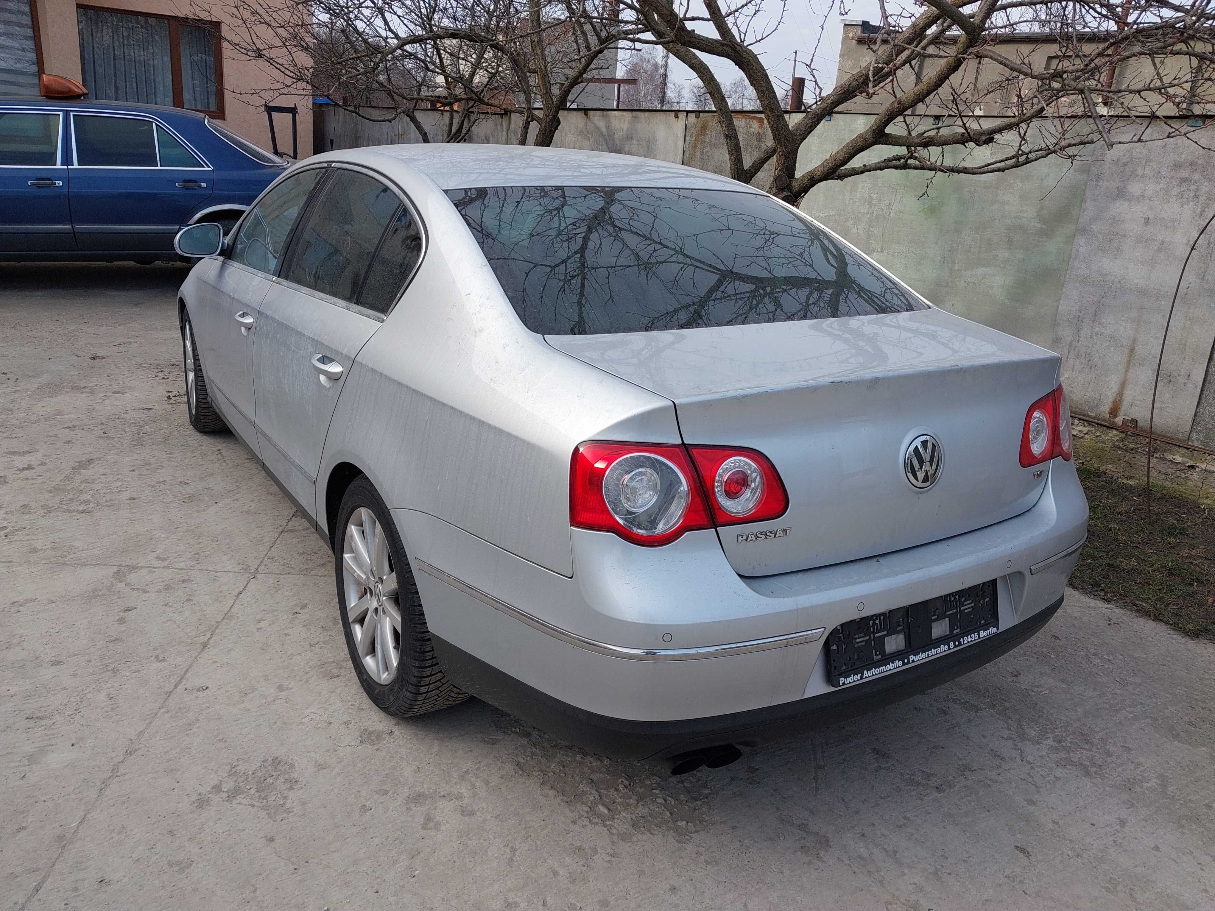 Бампер Passat B6 , комплект , хромована решітка
