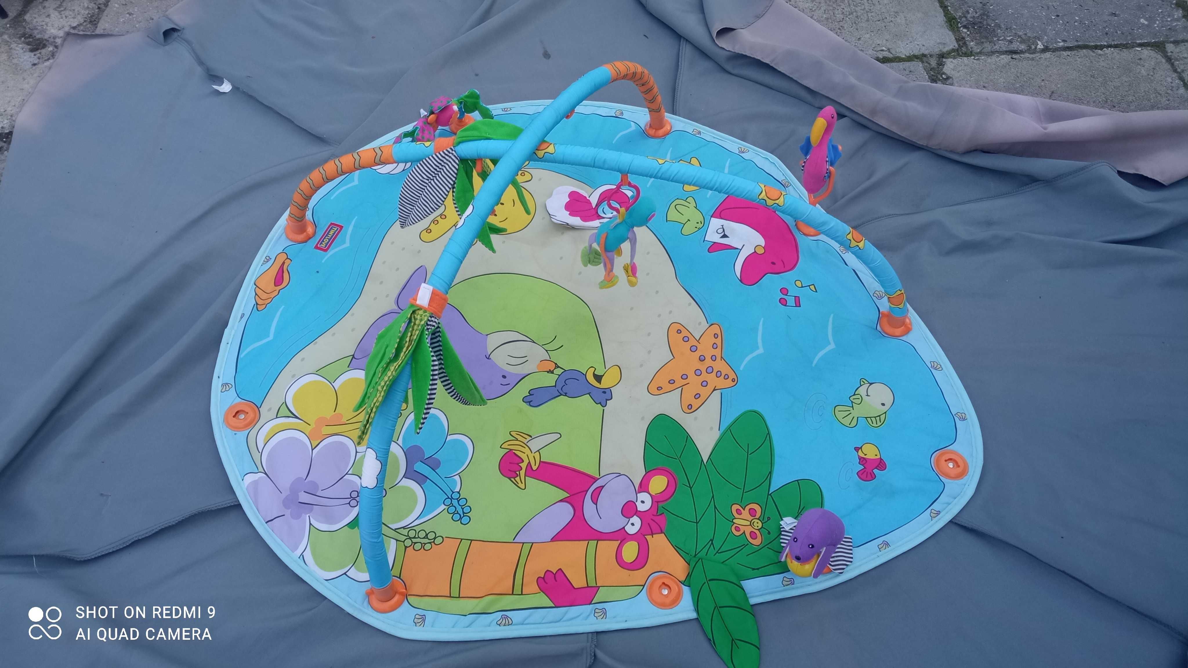 Mata edukacyjna zabawka dla dziecka plaża z zabawkami