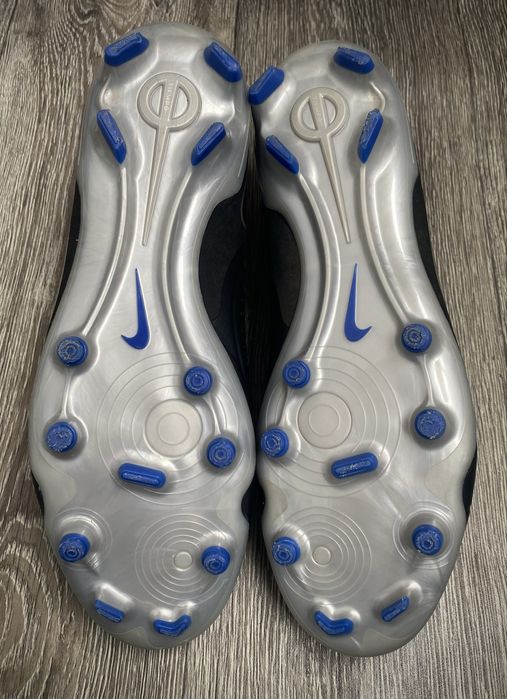 Бутци Nike Кросівки Tiempo Legend Originals