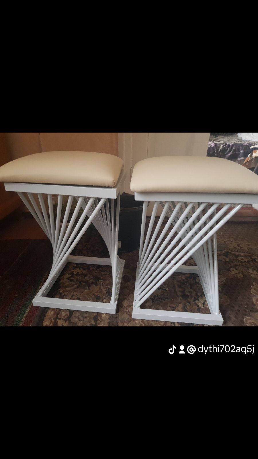 Продаются кухонные стулья в стиле лофт