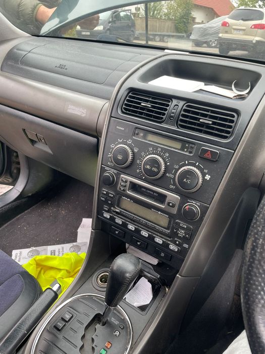 Lexus is200 LPG 2000 rok części czesci