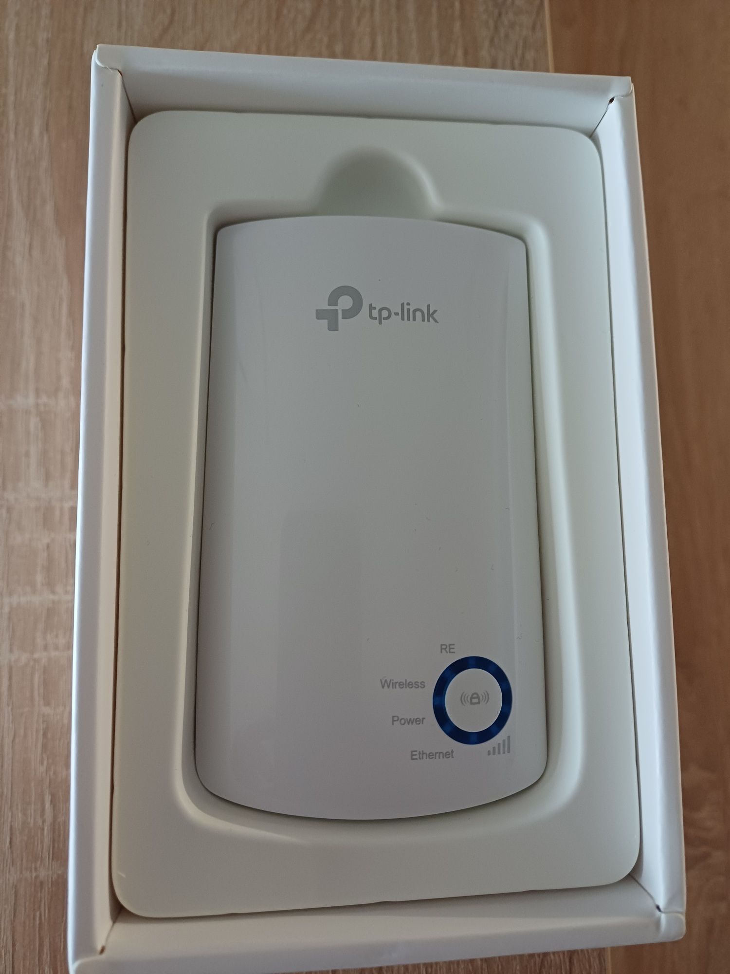 Wzmacniacz sygnału Wi-Fi TP-Link TL-WA850RE