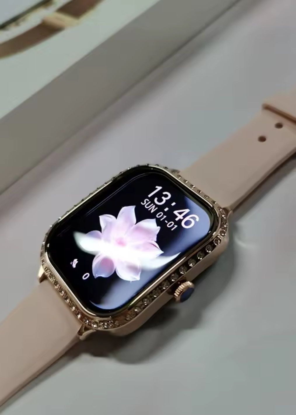 Smartwatch złoty ze Złota bransoletka