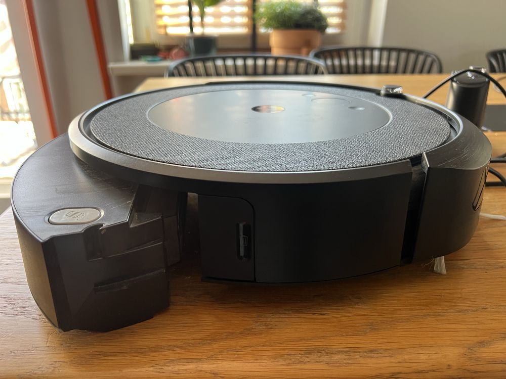 Irobot roomba i3