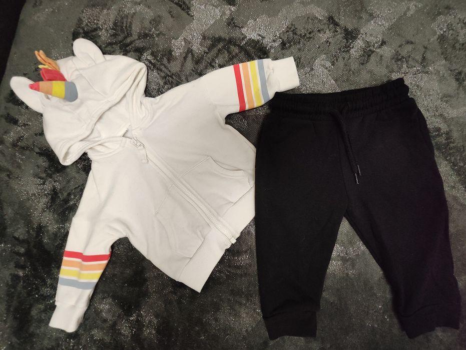 Одяг для дівчинки 6- 9 місяців (74 см) 
Ціна за ве