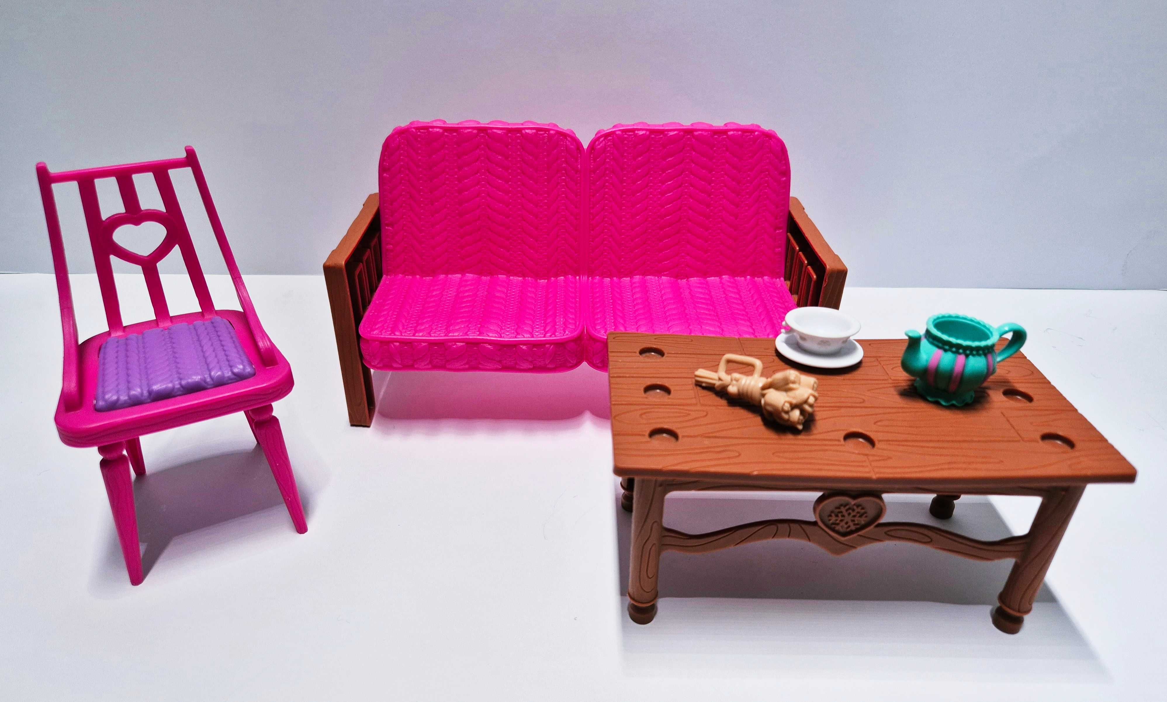 Barbie Zestaw mebli do salonu sofa, stół, krzesło, kominek, aneks