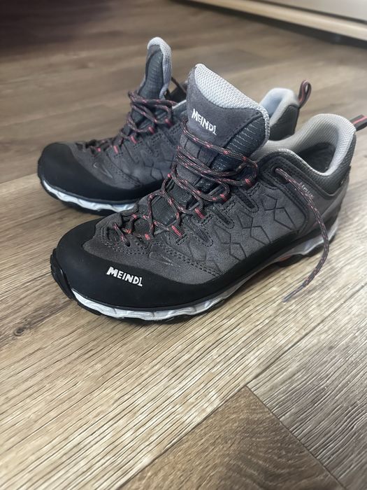 Meindl Gore-Tex кросівки 38,5