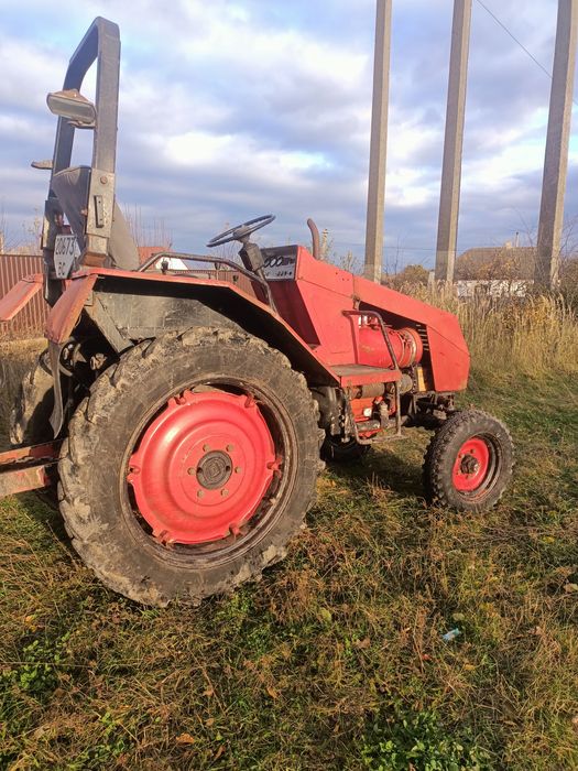 Продам хороший трактор