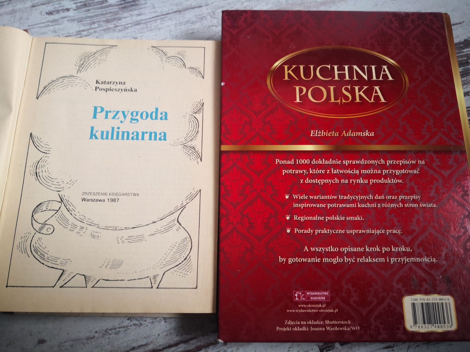 Dwie książki kucharskie Kuchnia Polska oraz Przygoda Kulinarna