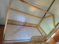 Cama infantil c/ colchão