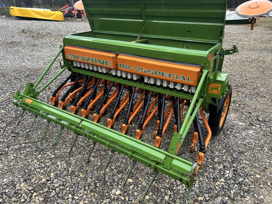 Siewnik do zboża Amazone D8 25 special igła ostatnie wydanie 2.5m top