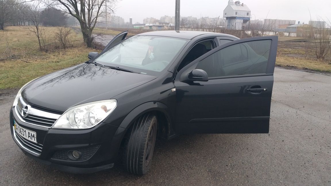 Opel astra h 2008р .1.6 газ/бензин